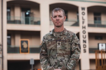 Soldier applies makeshift tourniquet to car crash victim